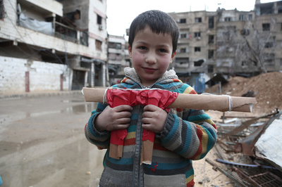 「内戦は子どもの遊びを変える」