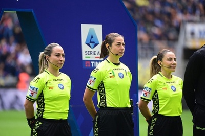 セリエA初、全員女性の審判団が試合担当
