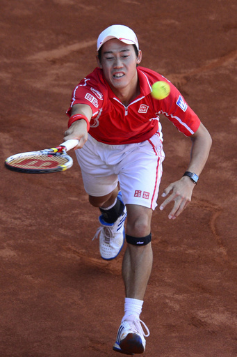 錦織が大金星、フェデラー破り8強進出 マドリード・オープン