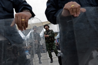 タイのインラック前首相、軍拘束から解放