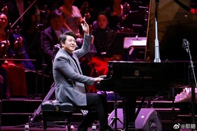 「春節序曲」が鳴り響く時 ピアニスト・郎朗の想い