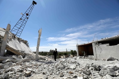 シリア政府とロシア、15病院に「計画的攻撃」 人権団体が報告