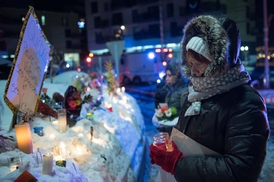 カナダのモスク銃撃事件、「憎悪拡散した」地元ラジオ局に批判 