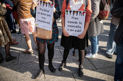 フランス、性交同意年齢を15歳に設定 法相「歴史的」