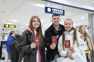 中国がロシアへのビザ免除初日 黒竜江省でロシア人旅客入国数が107％増