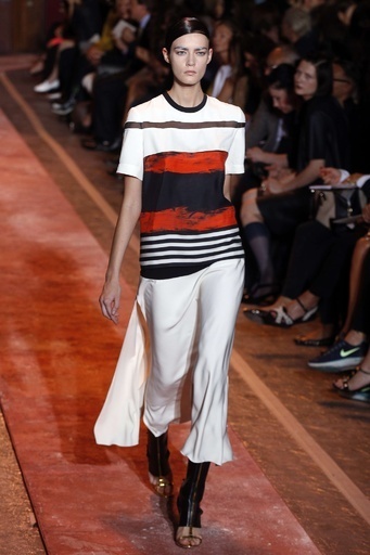 ＜14年春夏パリコレクション＞セドリック・シャルリエ