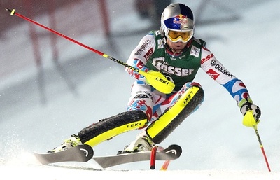 パンテュロー、キッツビューエルで複合連覇