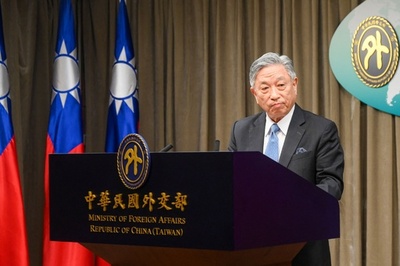 ナウル、台湾と断交 中国と国交樹立へ