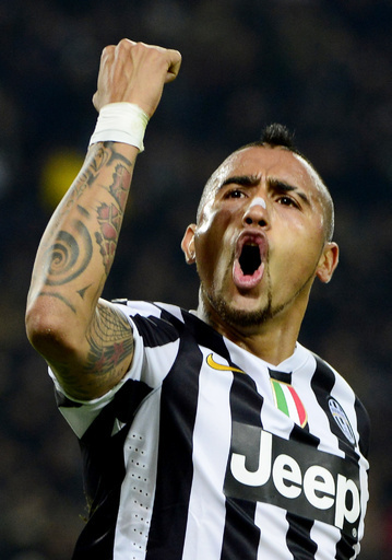 チリ代表のビダルが離脱、イングランド戦欠場