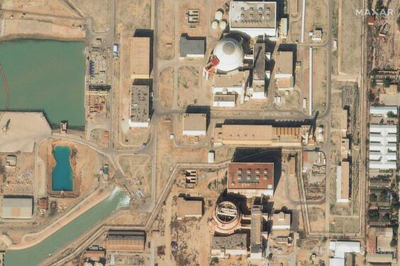 ブシェール原発付近に攻撃、イラン外相は湾岸諸国へのリスクを警告