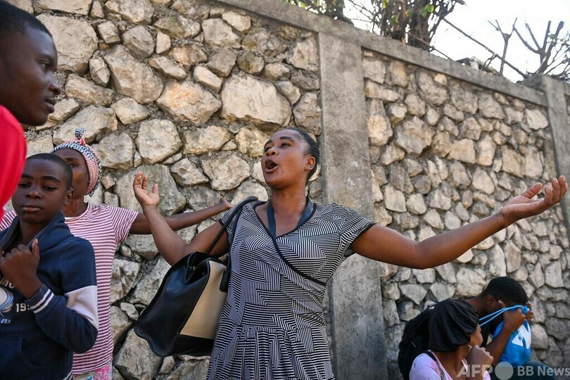 住民がギャングをリンチか、投石し生きたまま焼く ハイチ