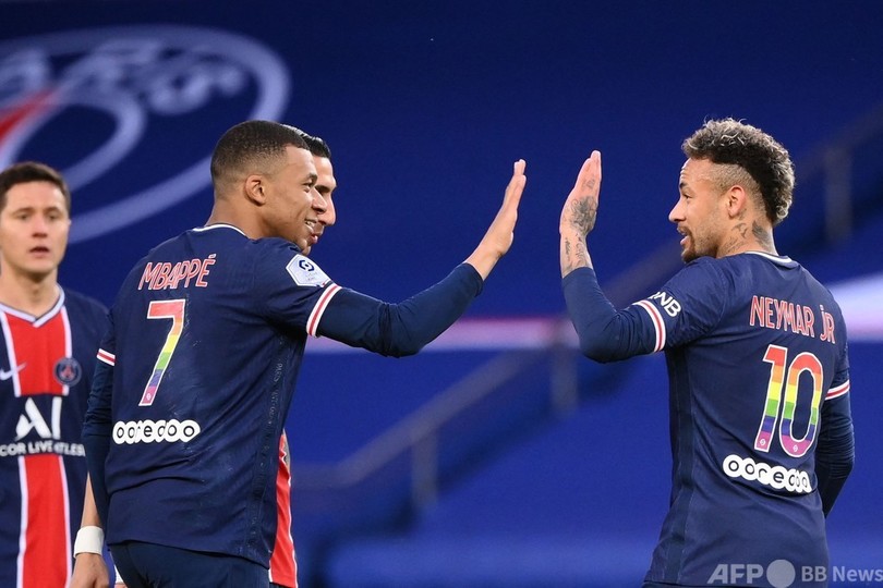 PSG4発快勝、ドローの首位リールと勝ち点1差で最終節へ