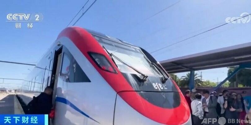 南米最速! 中国製の電気・ディーゼル両用高速鉄道車両がチリで運行開始