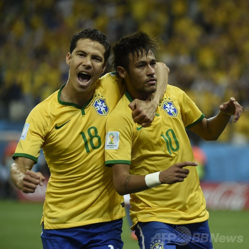 ブラジルが開幕戦でクロアチア下す、ネイマールが2得点