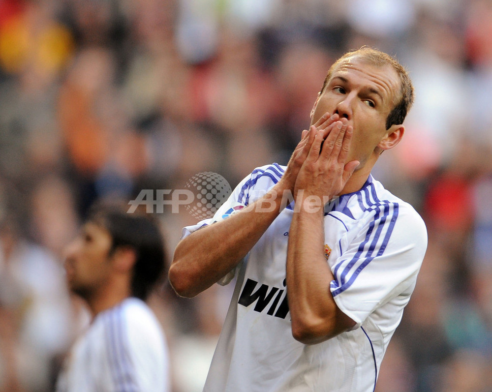 ロッベン マドリードダービーへの出場は不透明 写真1枚 国際ニュース