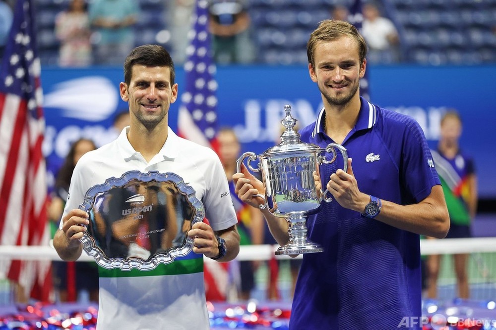 メドベージェフが全米OP優勝 ジョコビッチは年間GSならず涙 写真20枚