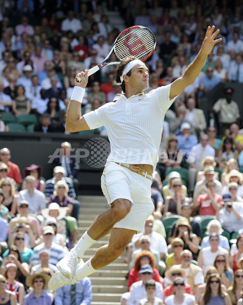 フェデラーが7年連続決勝進出、ウィンブルドン選手権 写真30枚