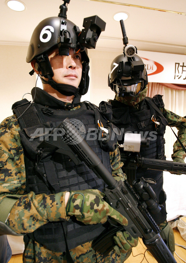 SFアニメ現実化? 防衛技術シンポに超ハイテク個人装備システム登場