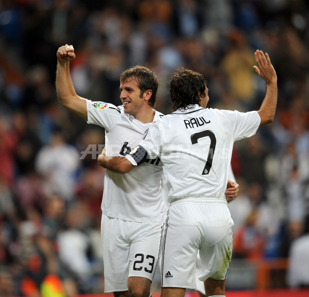 ム*ガ様 レアルマドリード RAUL 7 サッカーユニフォーム