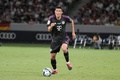 サッカー国際親善試合、川崎フロンターレ対バイエルン・ミュンヘン。ドリブルでボールを運ぶバイエルン・ミュンヘンの金ミン哉（2023年7月29日撮影）。(c)Richard A. Brooks/ AFP