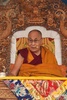 インド北部レーで法話を行うチベット仏教の最高指導者ダライ・ラマ14世（2022年7月28日撮影）。(c)Mohd Arhaan ARCHER / AFP