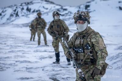 デンマーク軍、グリーンランドで臨戦態勢 米国の攻撃に備え 写真3枚