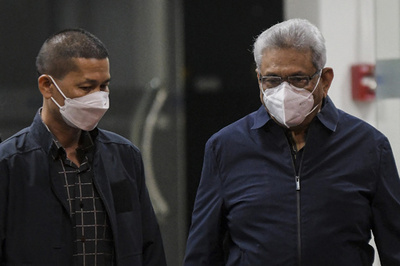 国外逃亡のスリランカ前大統領、3日帰国へ 国防省高官