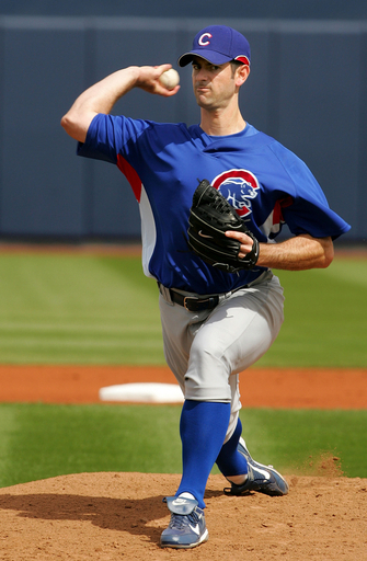 パドレス 地元出身のマーク・プライアーと契約