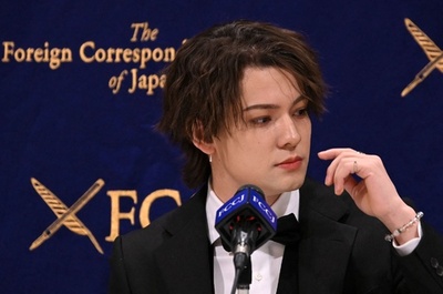 Former teen idol alleges sexual abuse by Japan music mogul