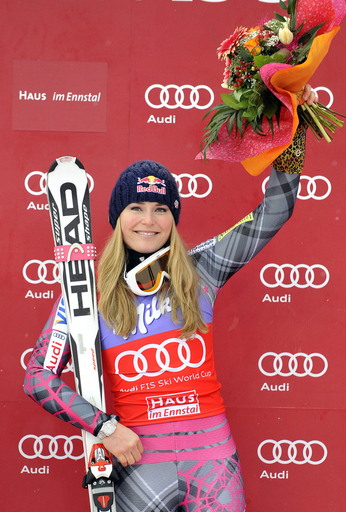 ボンが滑降4連勝