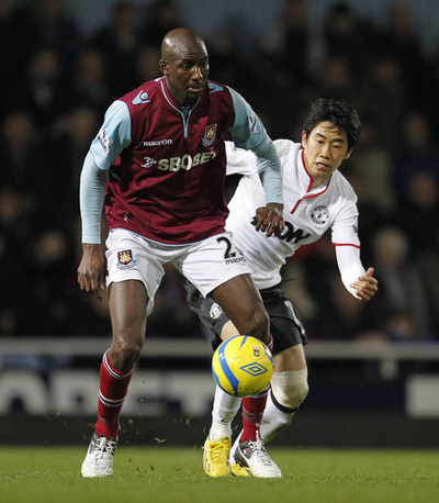 マンU、ファン・ペルシーの得点でドローに持ち込む FAカップ