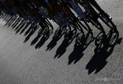 伊自転車の19歳有望株、練習中の交通事故で死亡