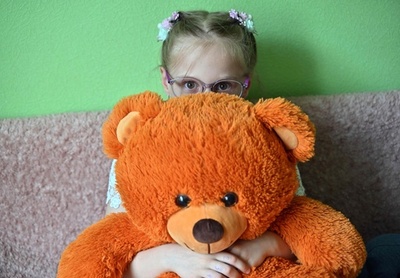 親族の元へ身を寄せる戦災孤児たち ウクライナ