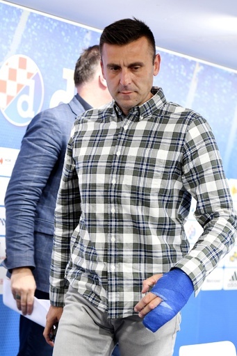 ディナモ・ザグレブ指揮官、覆面襲撃犯に殴られ腕を骨折