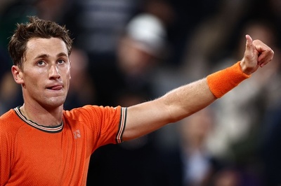 全仏OP2年連続準優勝ルード、初タイトルに向け白星発進