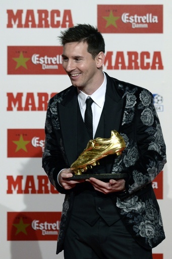 メッシがロナウドの得点力を称賛 「常に存在感」