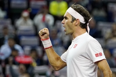 連覇狙うフェデラーは辛勝発進、敗退の「寸前だった」 上海マスターズ