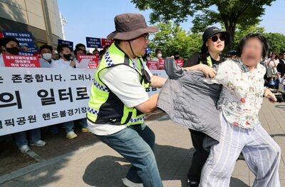 「フェンシングの剣が届かない！」…ソウルの「統一地方選投票用紙」デモで五輪公園マヒ、国家代表チームに実害