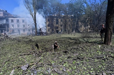 ロシア、ウクライナ東部で攻勢強化 スラビャンスク制圧目指し