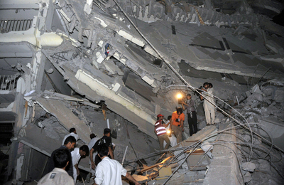 パキスタンの高級ホテルで自爆攻撃、16人死亡