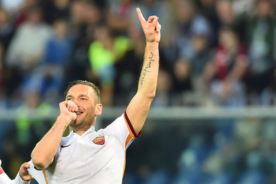 トッティがASローマで25年目のシーズンへ、1年の契約延長