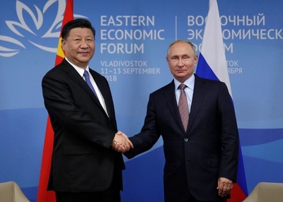 プーチン氏、中ロ貿易の米ドル使用減を示唆