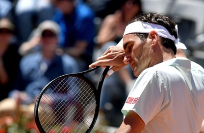 全仏目指すフェデラー 右脚のけがでイタリア国際準々決勝を棄権 写真1枚 国際ニュース Afpbb News