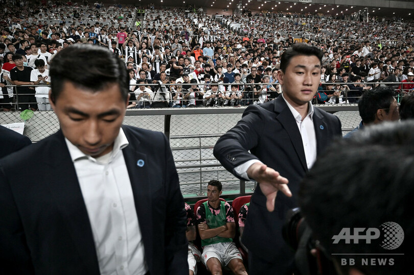 ロナウド欠場騒動、韓国警察が試合の主催者を家宅捜索