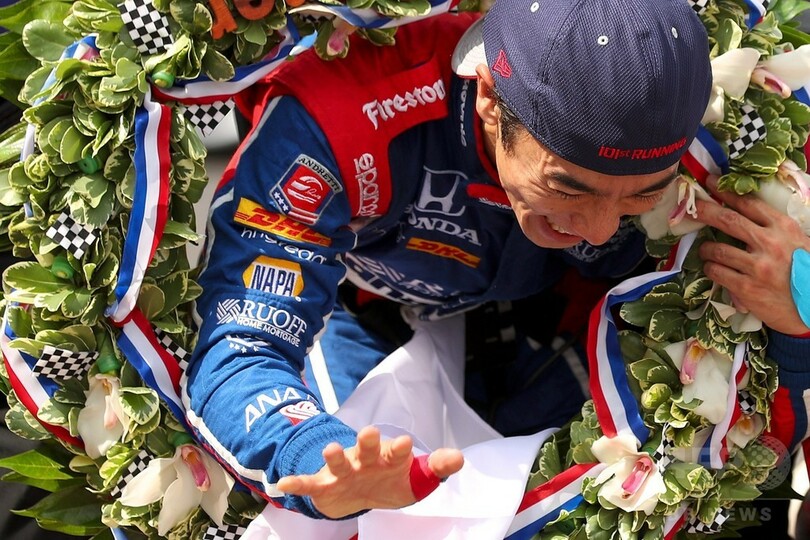 佐藤琢磨がインディ500制覇！ 日本人初の快挙