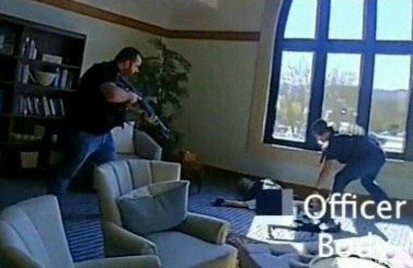米小学校乱射、動機は不明 防犯カメラや警察撮影の映像公開