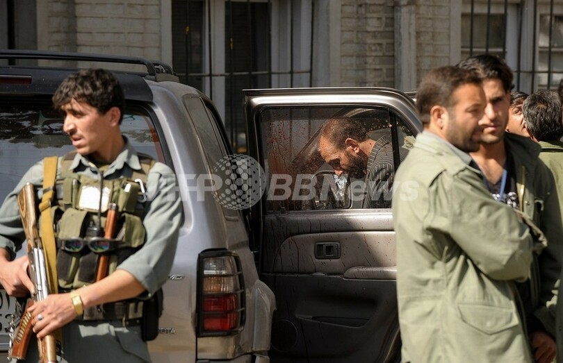 カブールでの銃撃戦、死亡した外国人はDHL社員