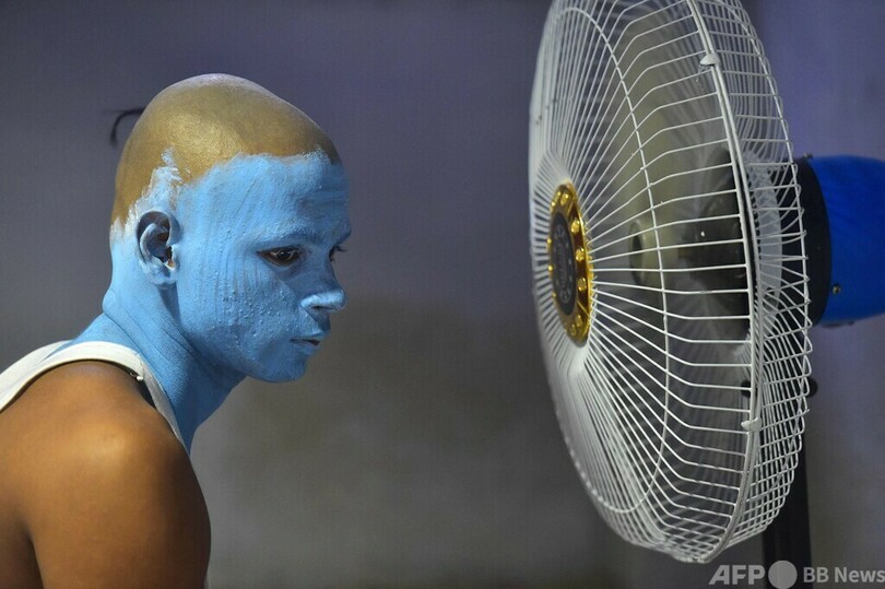 【今日の1枚】ヒンズー教、神の化粧 インド