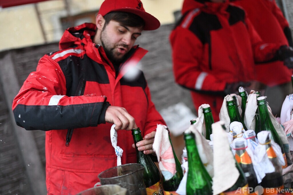 ウクライナの醸造所、ビールに代わり火炎瓶製造 写真4枚 国際ニュース:AFPBB News