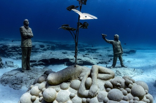 海中に広がる彫刻美術館、ダイバーを魅了 キプロス 写真12枚 国際